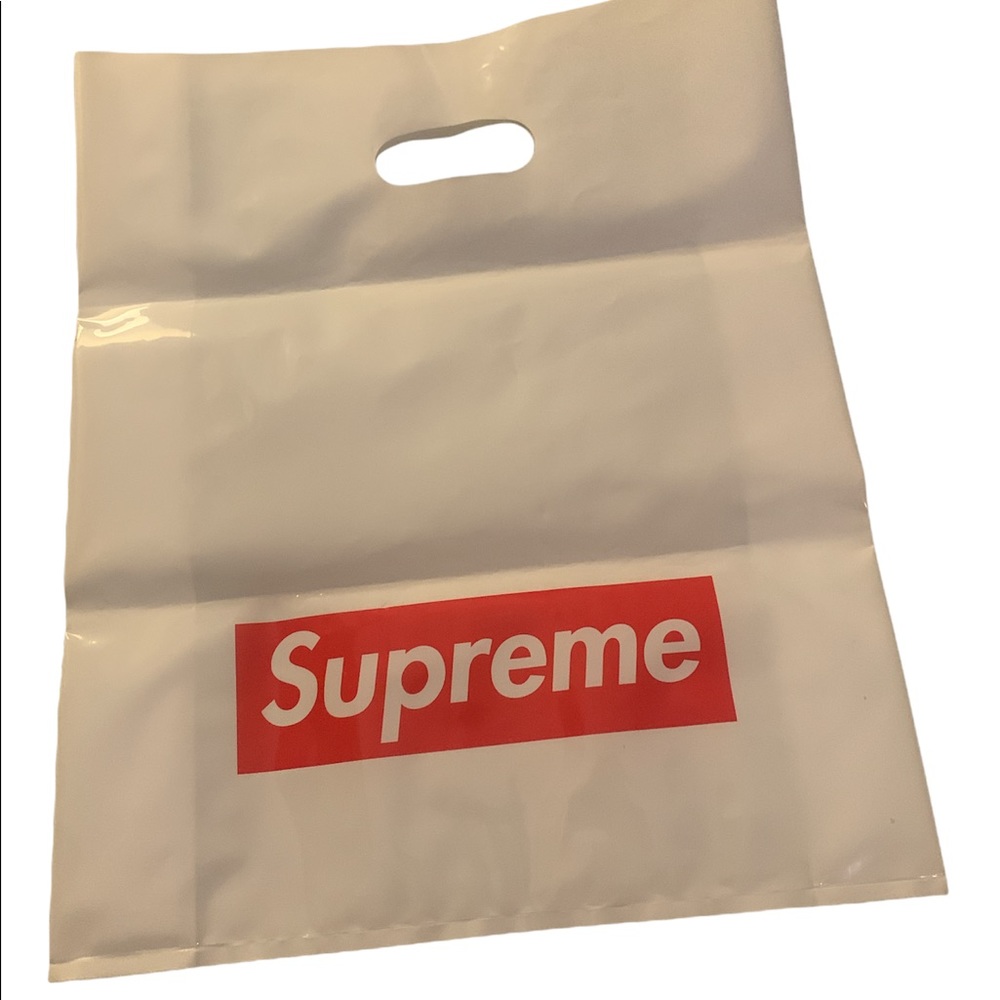 Supreme Plastic Bag with cutout Handle in Pristine Condition!